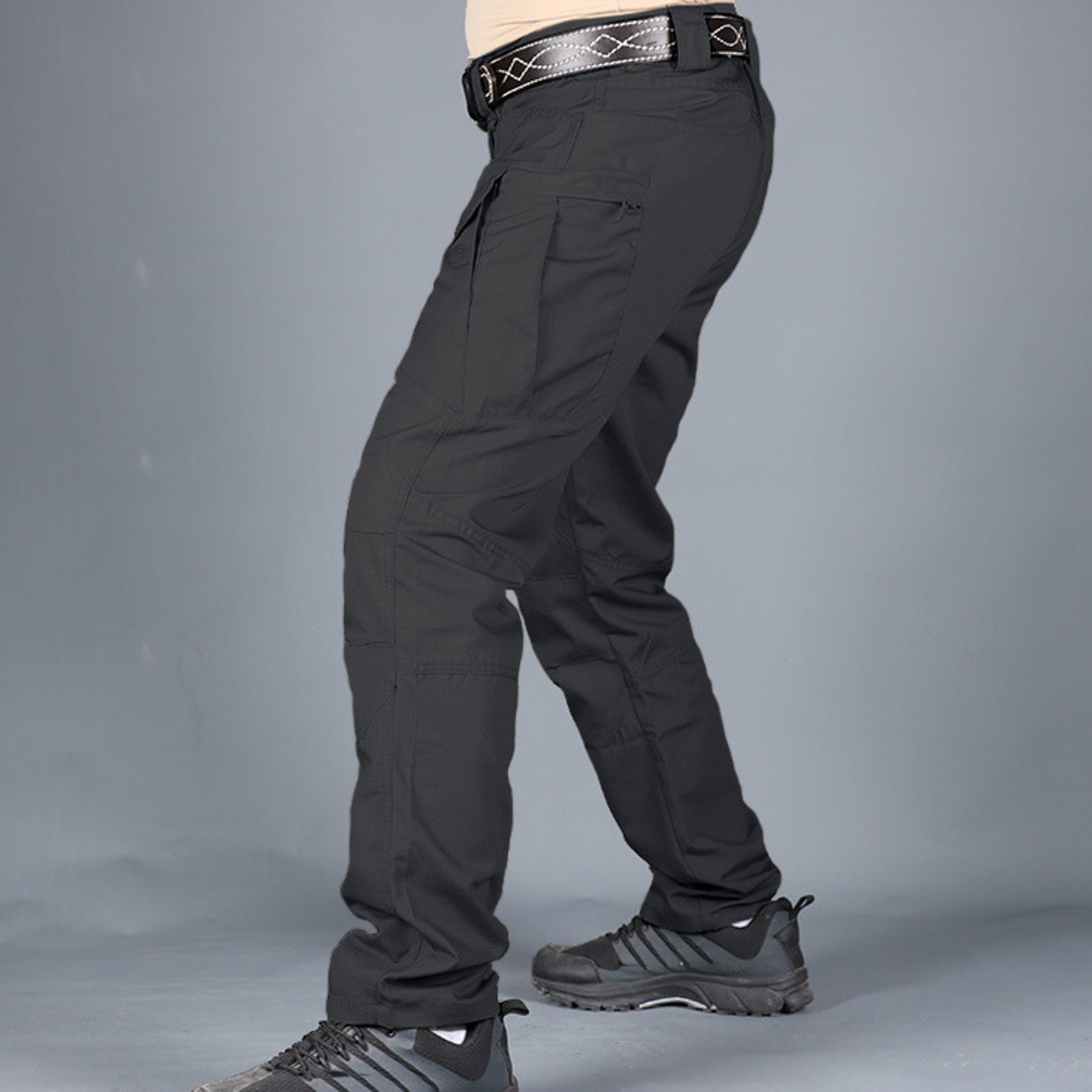 thumbnail image 4 of Pantalones de trabajo holgados de talla grande con tres bolsillos para hombre - Sarga no elástica, corte recto con múltiples bolsillos, estilo informal - Tallas M-XXXXL para el día a día/el trabajo, 4 of 6